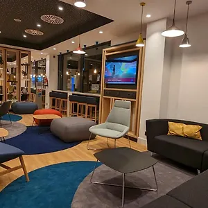 https://holiday-inn-express-bilbao.bilbaohotelsspain.com